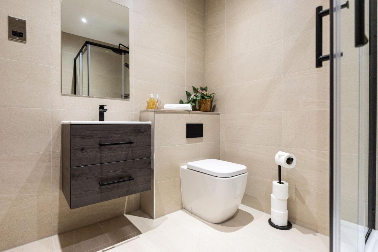 Rock Mill 4 * Stony Middleton